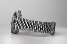 Load image into Gallery viewer, SMITHS TRAVELLER - PRS-58