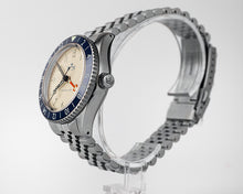 Load image into Gallery viewer, SMITHS TRAVELLER - PRS-58