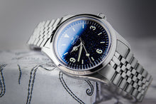 Load image into Gallery viewer, SMITHS EVEREST PRS-25 SILVER JUBILEE