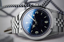 Load image into Gallery viewer, SMITHS EVEREST PRS-25 SILVER JUBILEE