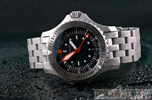 Load image into Gallery viewer, Dreadnought Voyager GMT