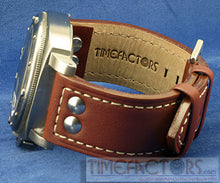 Load image into Gallery viewer, TIMEFACTORS AVIATOR PARALLEL STRAP WITH FISHTAIL BUCKLE
